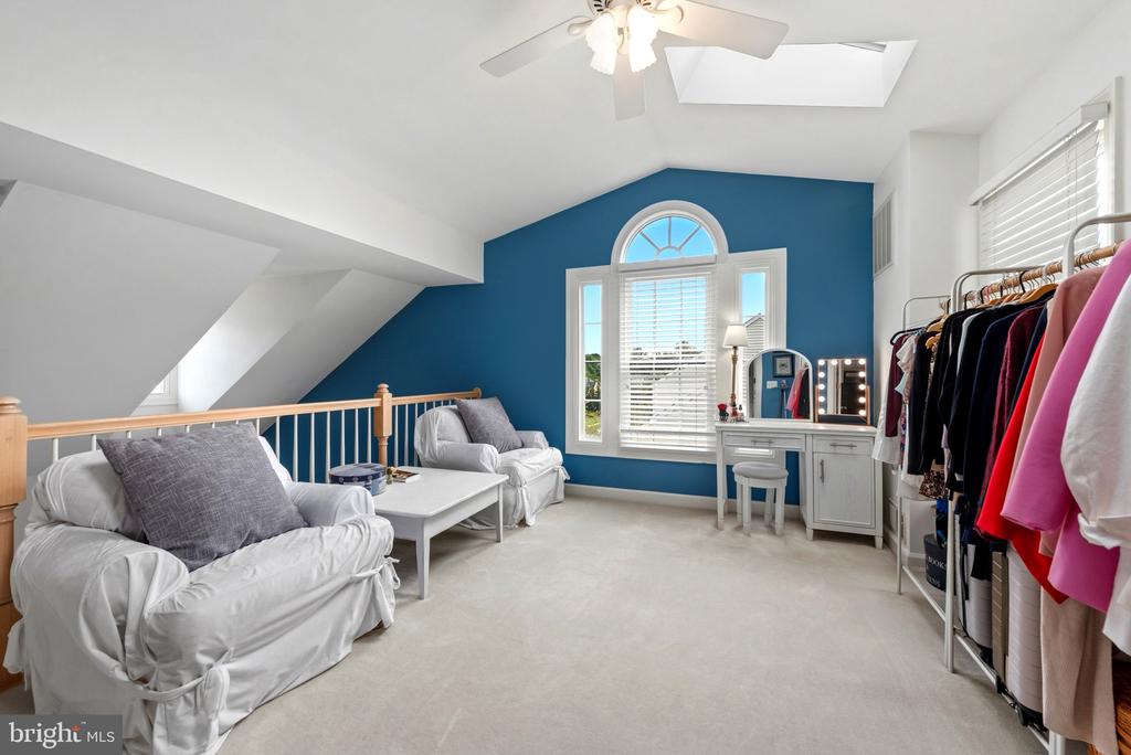 5427 SIMPKINS COURT