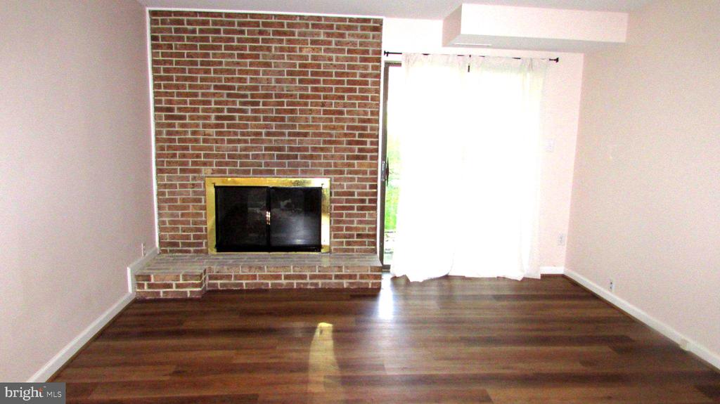 5430 EL CAMINO Unit: 1 AB