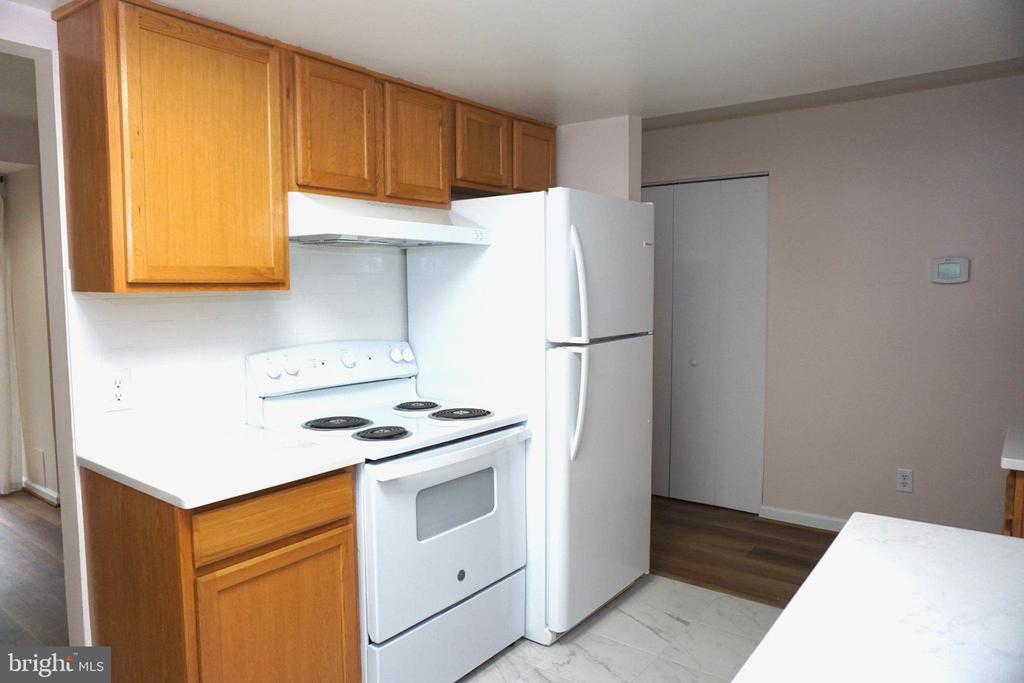 5430 EL CAMINO Unit: 1 AB