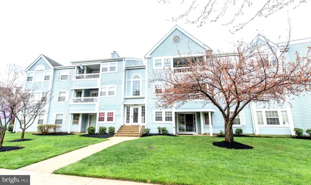 8397 MONTGOMERY RUN ROAD Unit: G