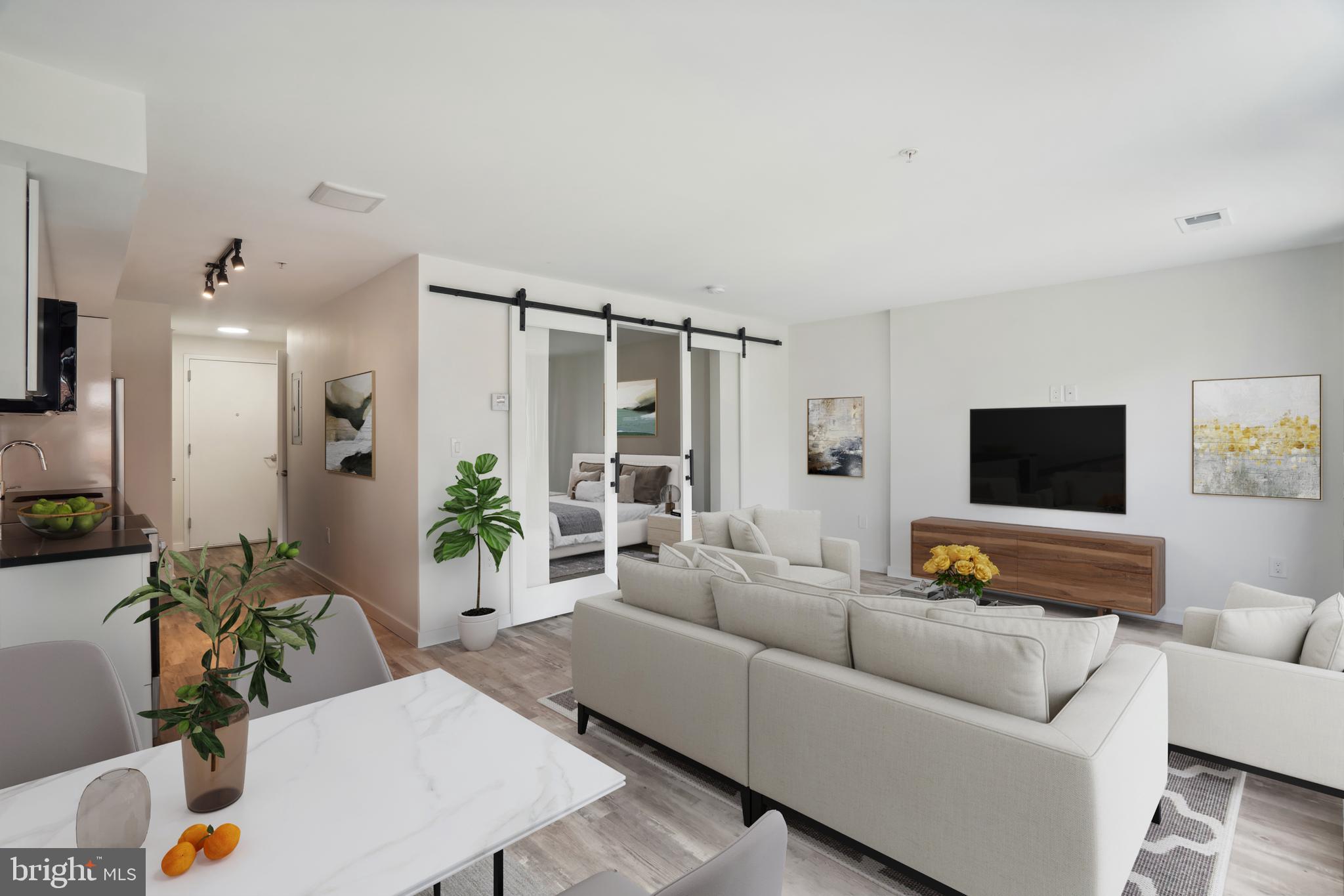 700 ROEDER ROAD Unit: 404