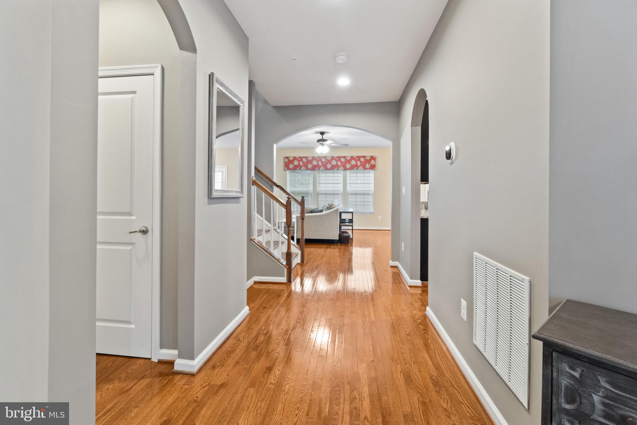 11922 Echo Point Pl