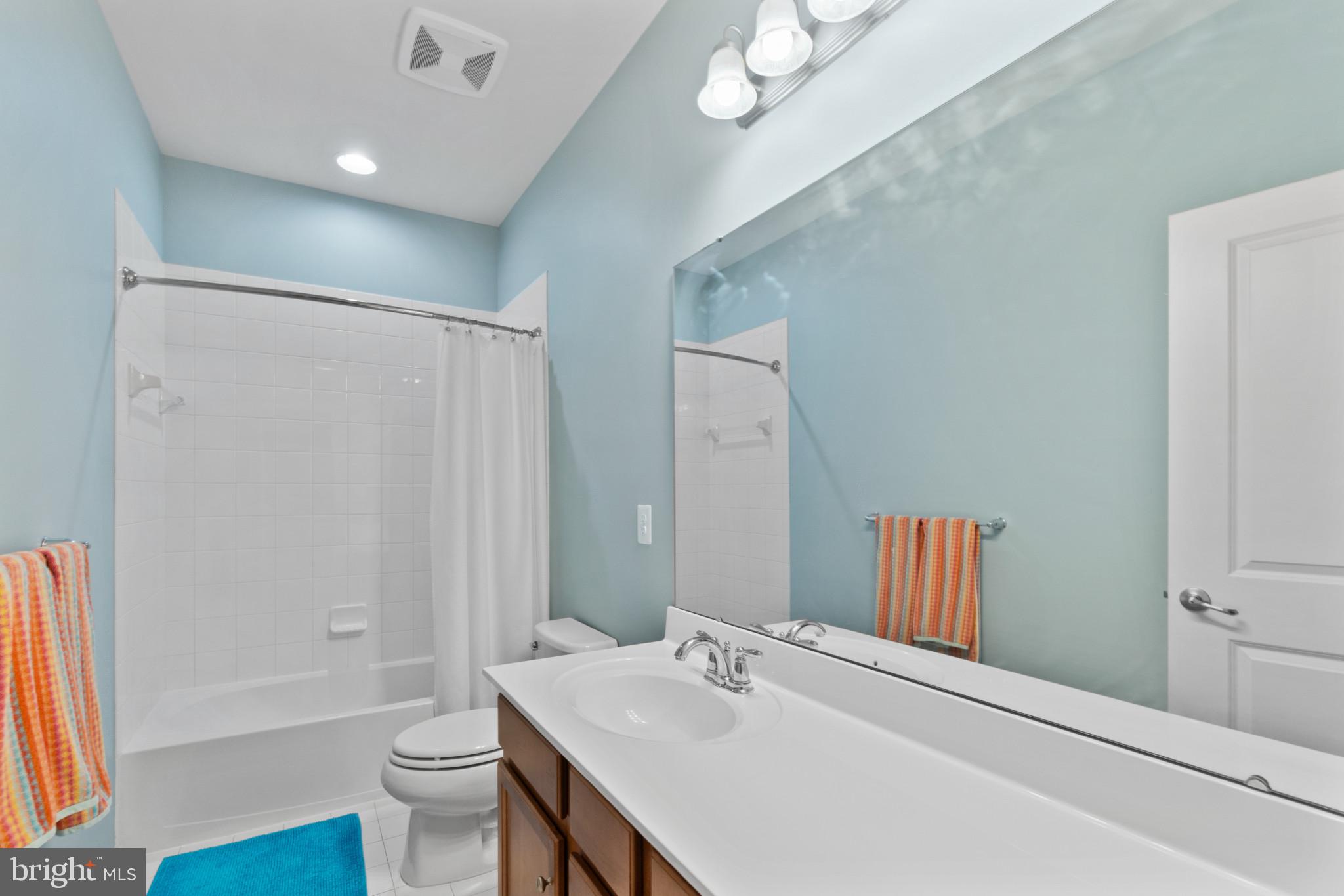 11922 Echo Point Pl