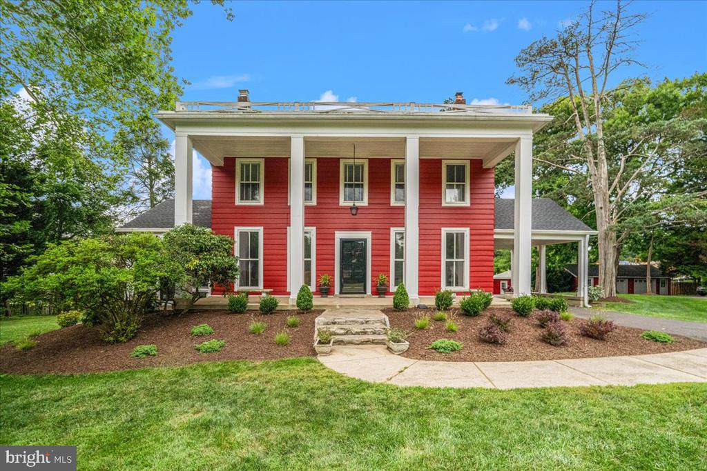1401 AINTREE DRIVE