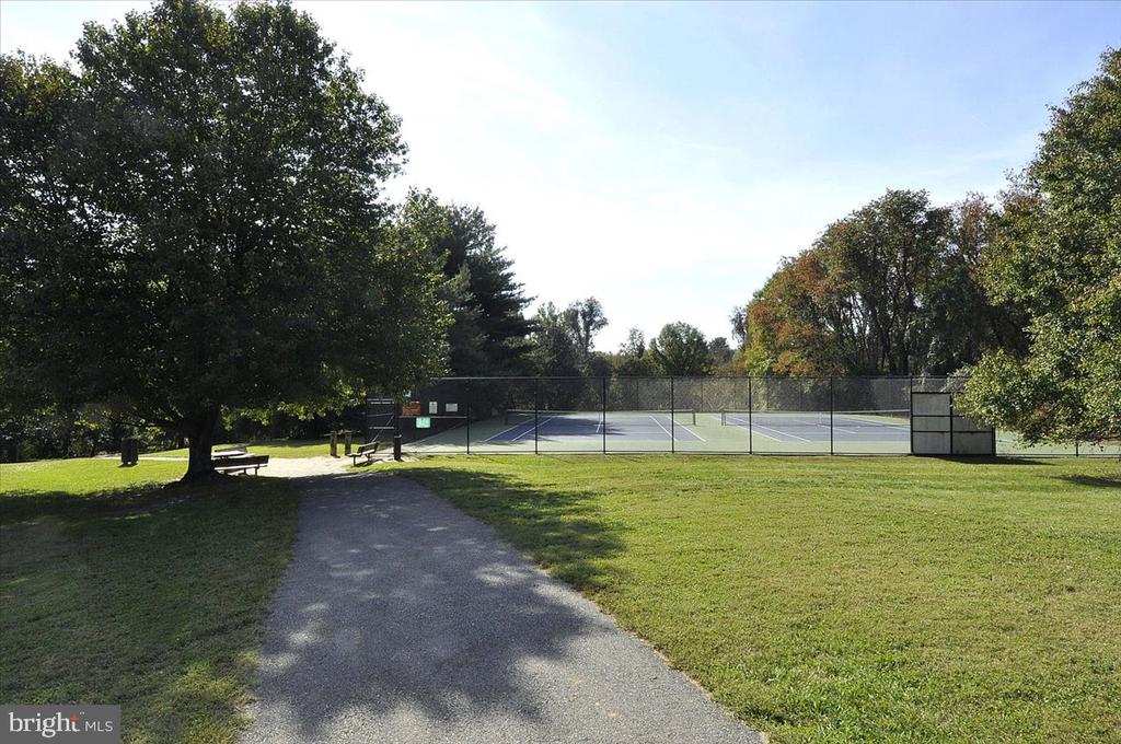 1401 AINTREE DRIVE