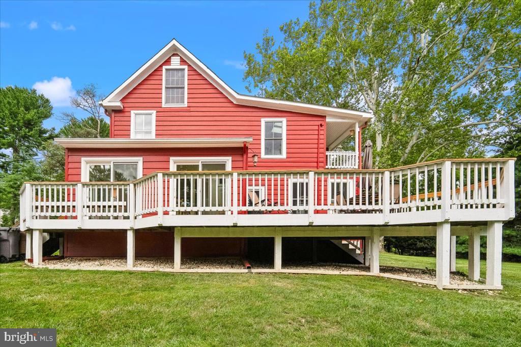 1401 AINTREE DRIVE