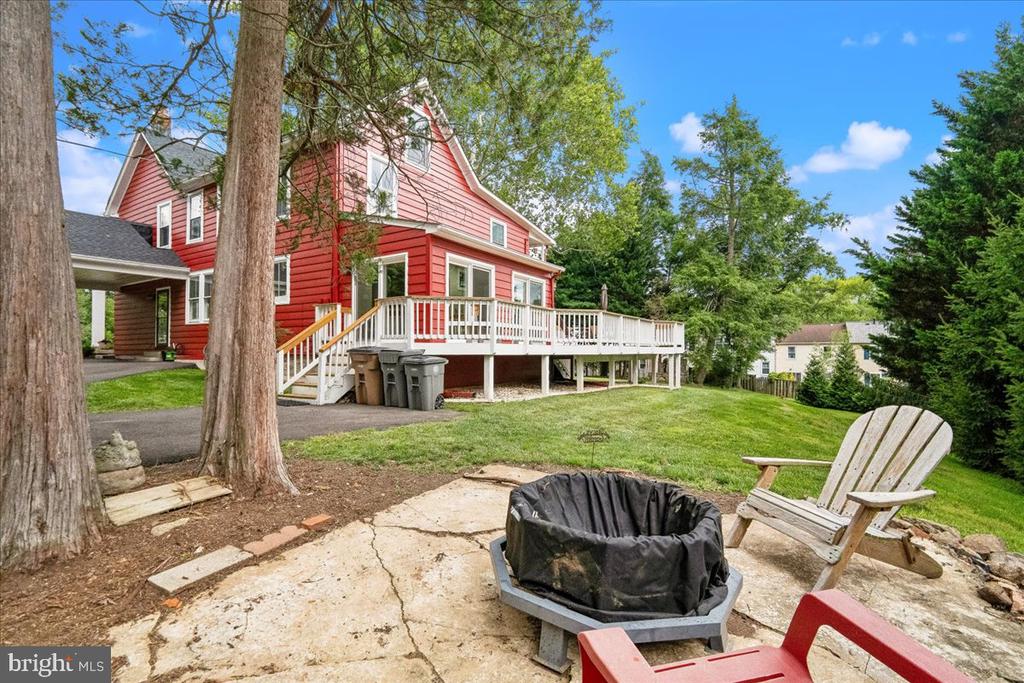 1401 AINTREE DRIVE