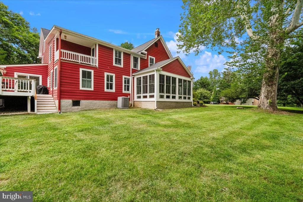 1401 AINTREE DRIVE