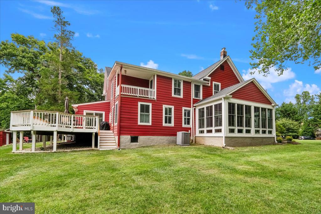 1401 AINTREE DRIVE