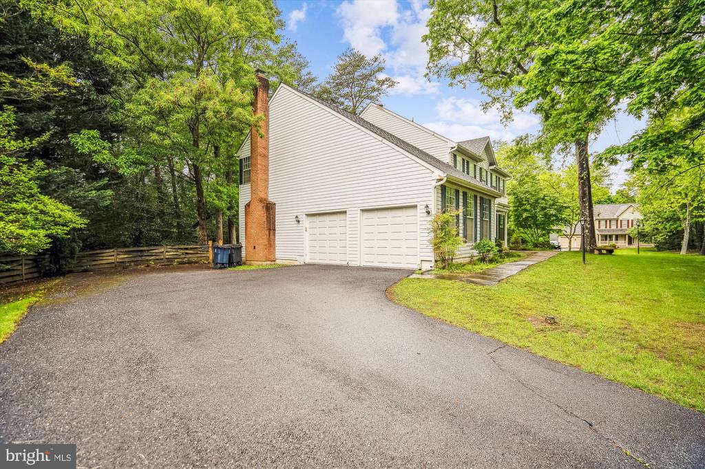 8108 Willowgate Pl