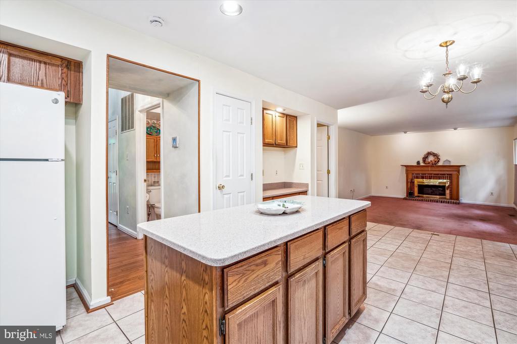 8108 Willowgate Pl