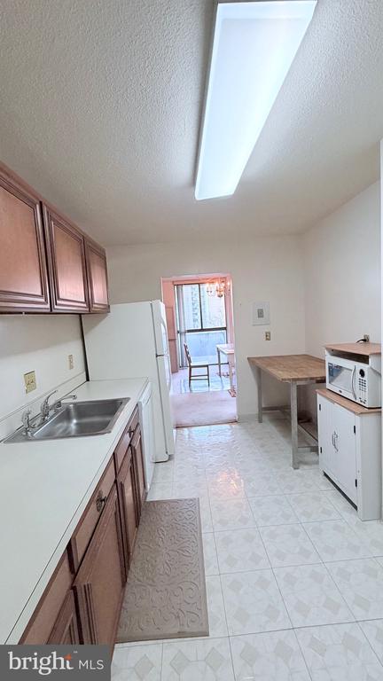 6100 WESTCHESTER PARK DRIVE Unit: 609