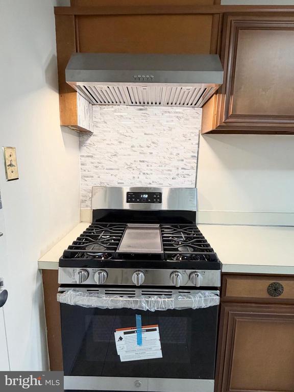 6100 WESTCHESTER PARK DRIVE Unit: 609