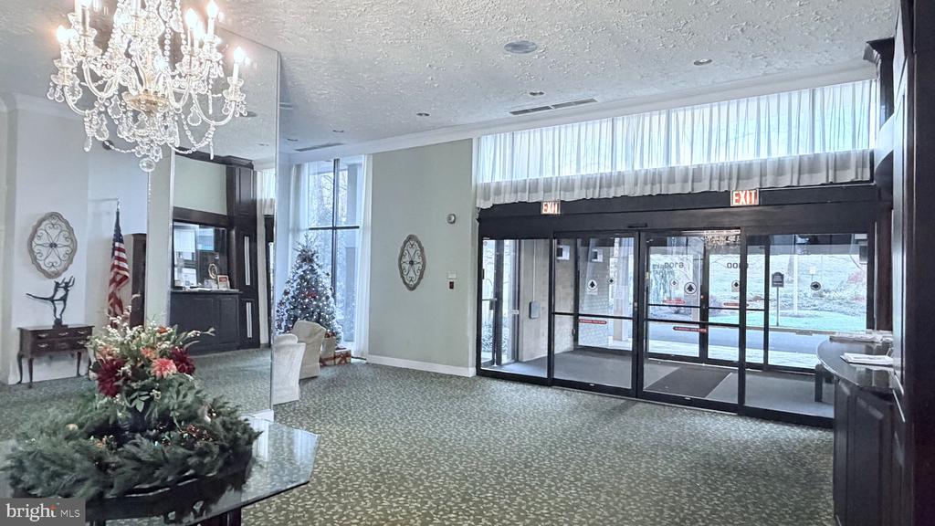 6100 WESTCHESTER PARK DRIVE Unit: 609