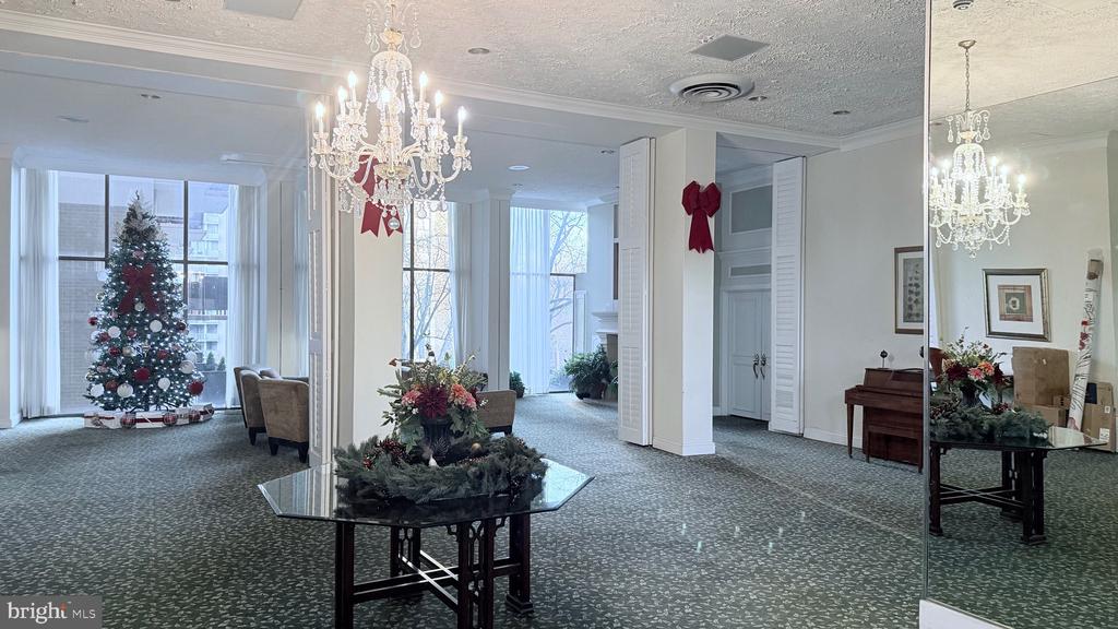 6100 WESTCHESTER PARK DRIVE Unit: 609