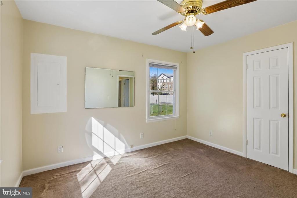 103 HONEYSUCKLE DRIVE