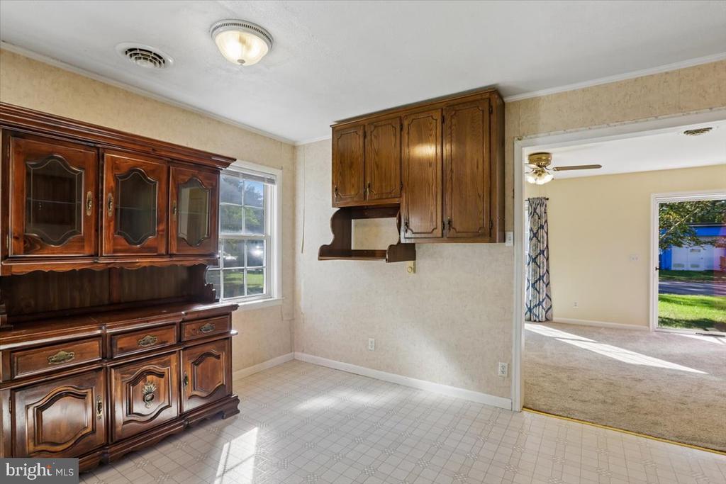 103 HONEYSUCKLE DRIVE