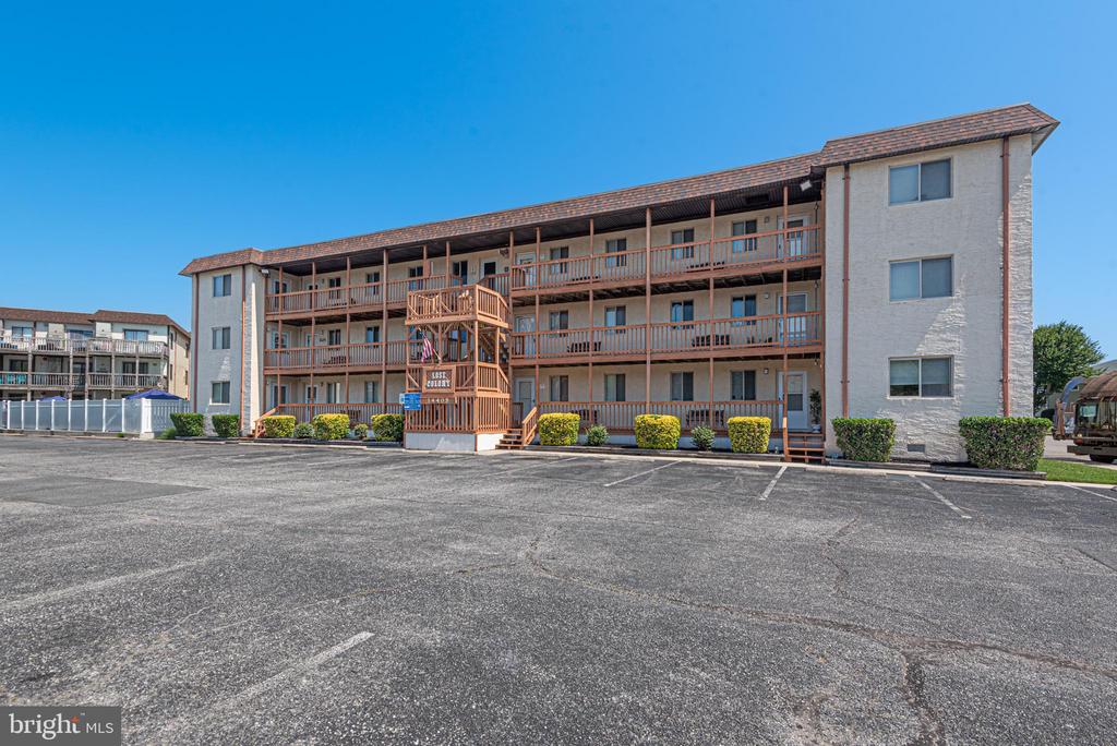 14405 TUNNEL AVENUE 112