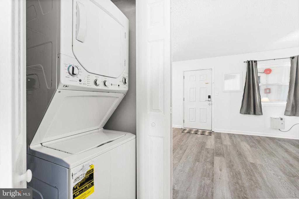 507 NW ROBIN DRIVE Unit: 302