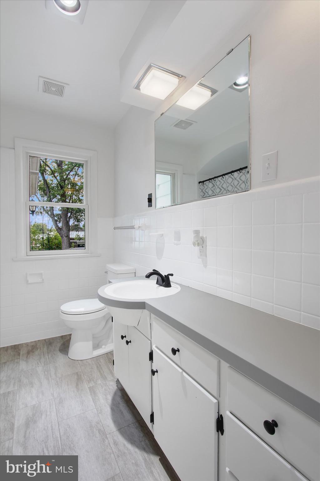 22 RITA MARIE AVENUE