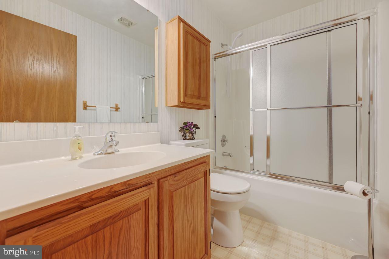 23 Blue Spruce Dr