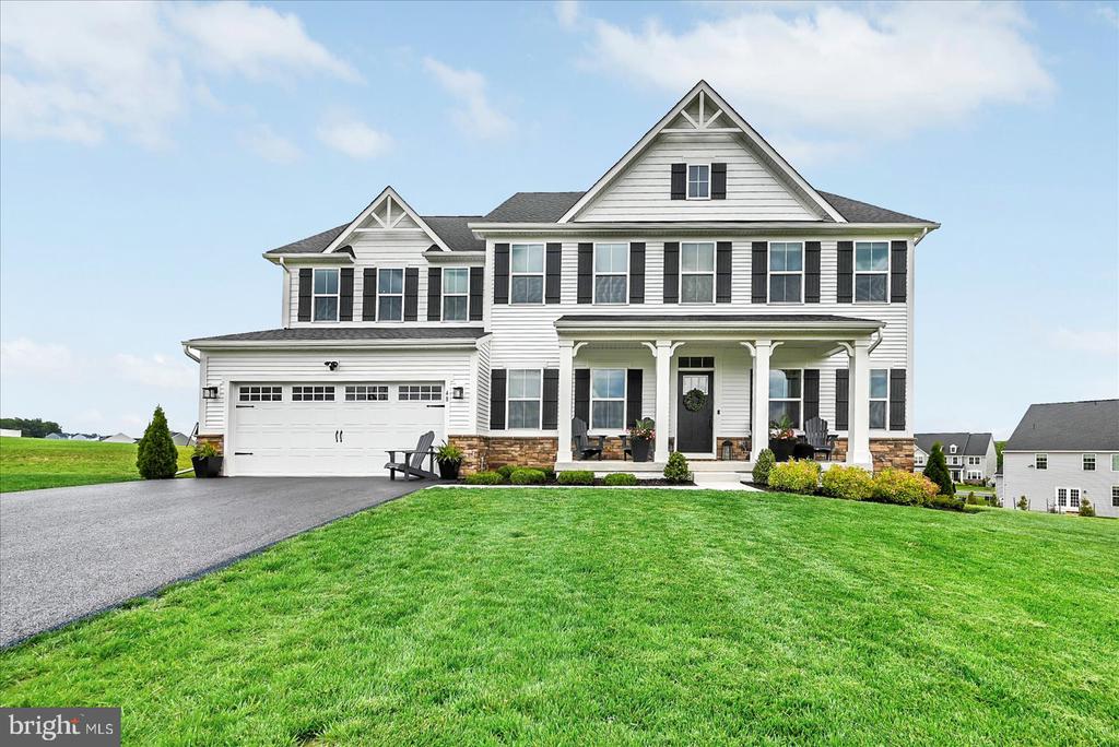 48 Winifred Dr