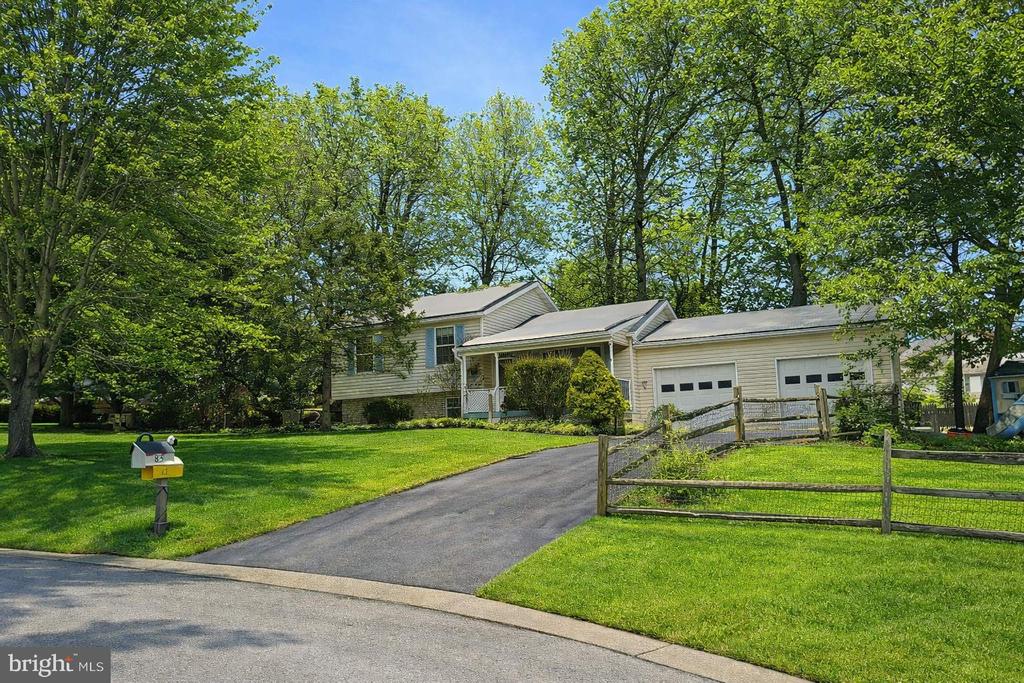 83 WOODLAND DRIVE