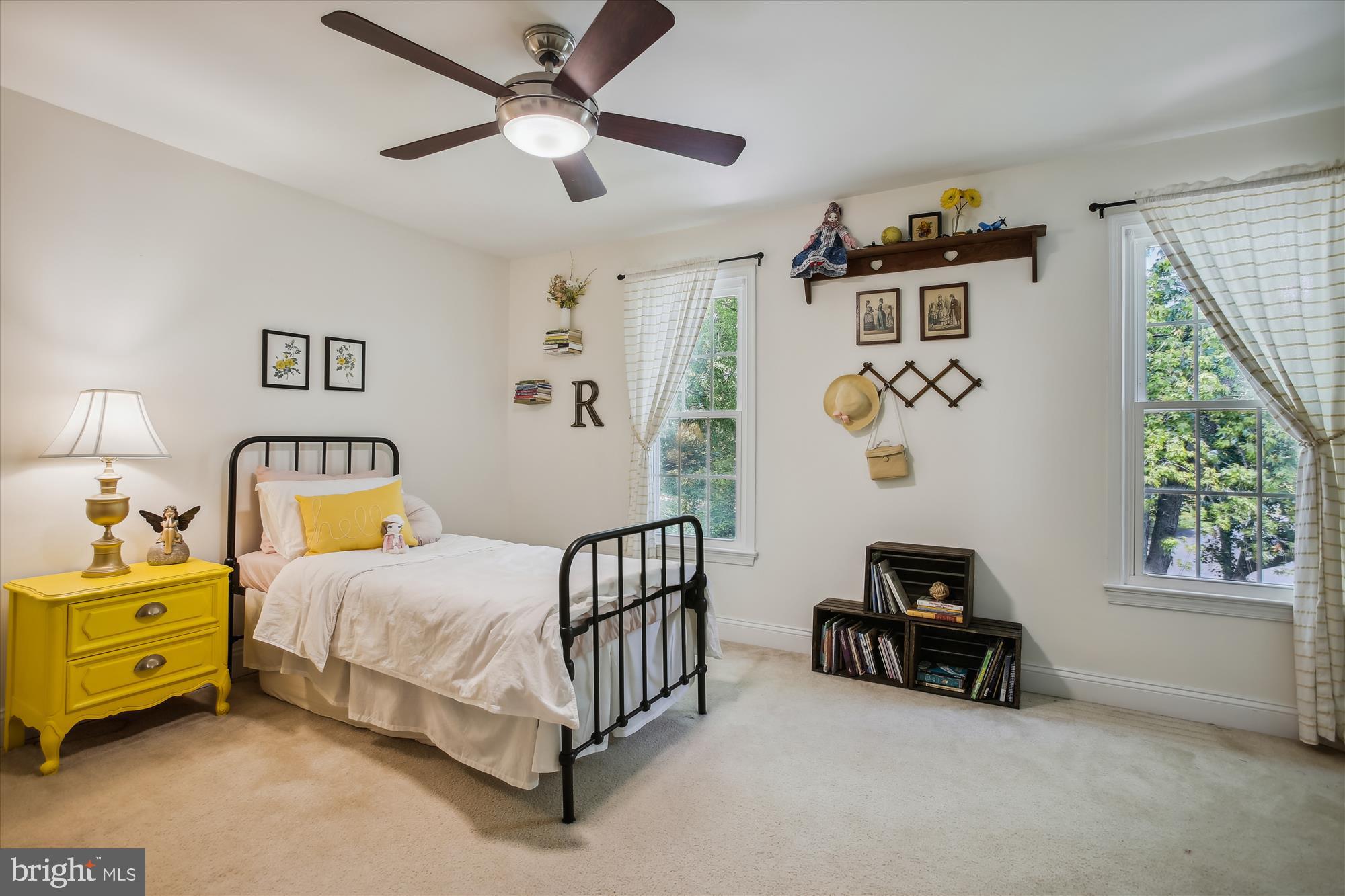 2411 Popkins Ln