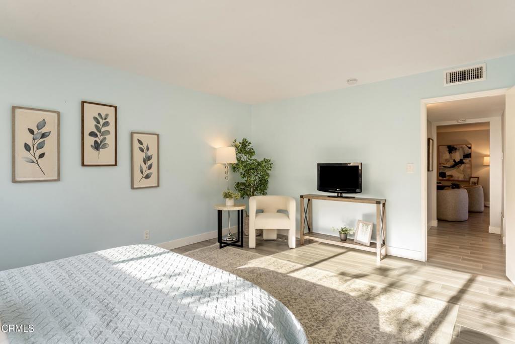 1299 Cordova Street 105