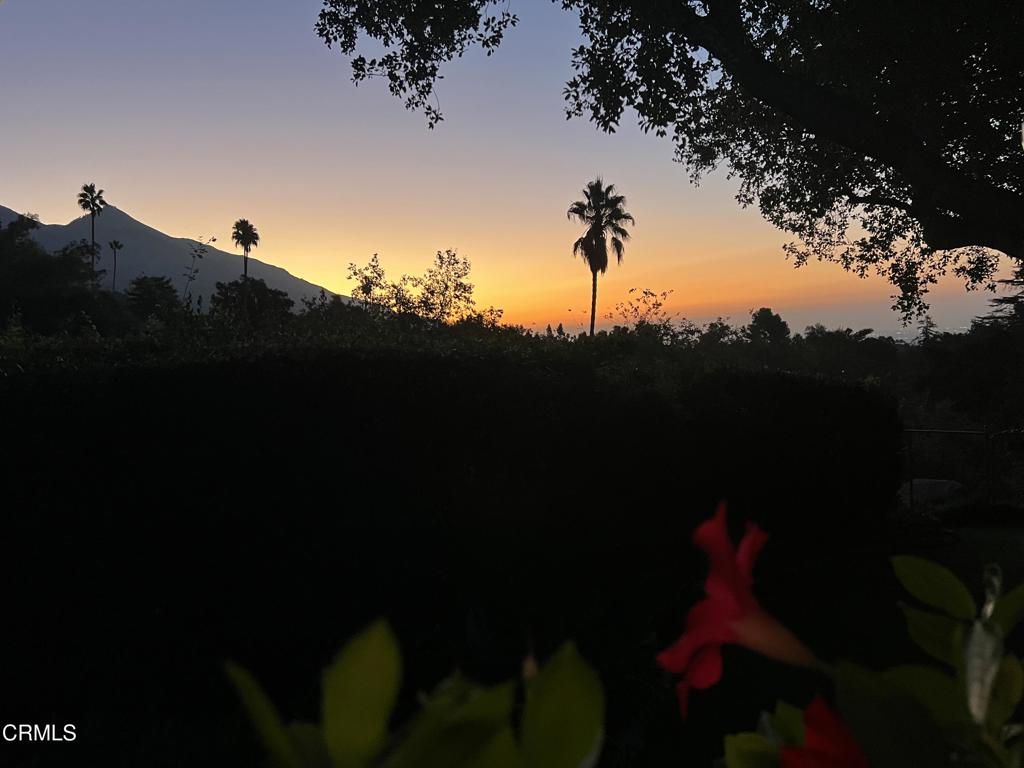 2880 Holliston Avenue