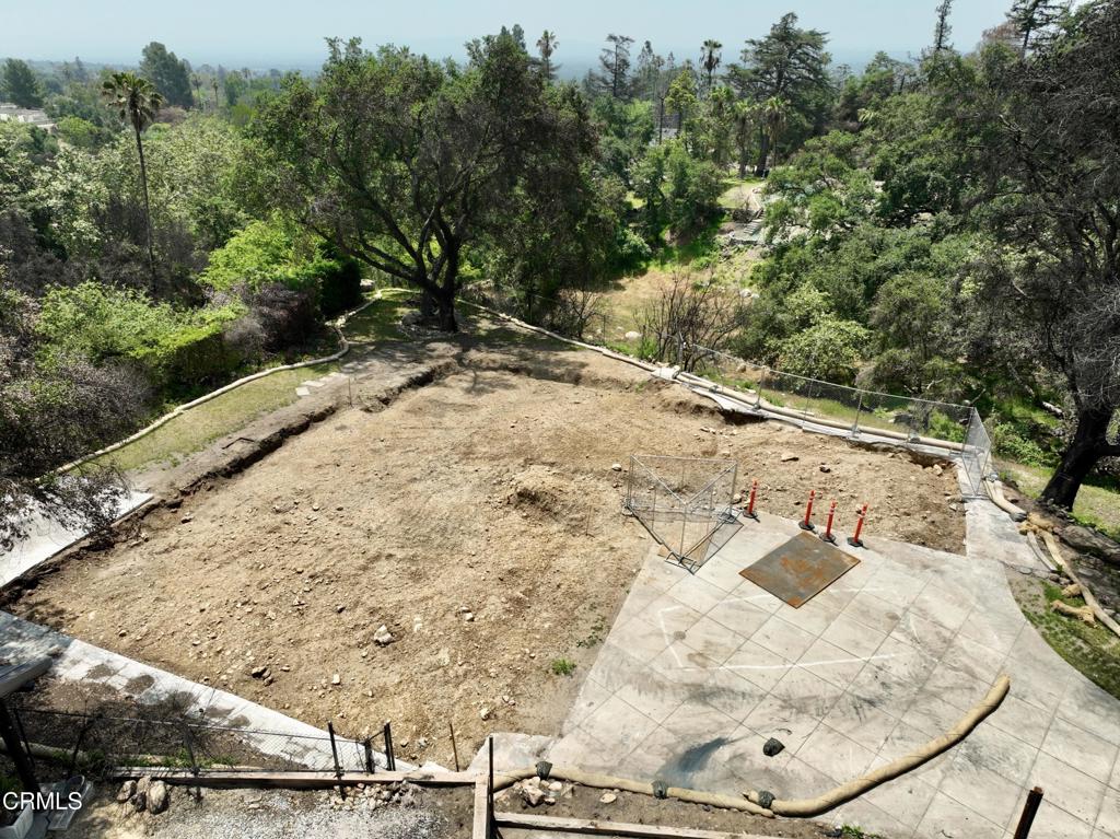 2880 Holliston Avenue