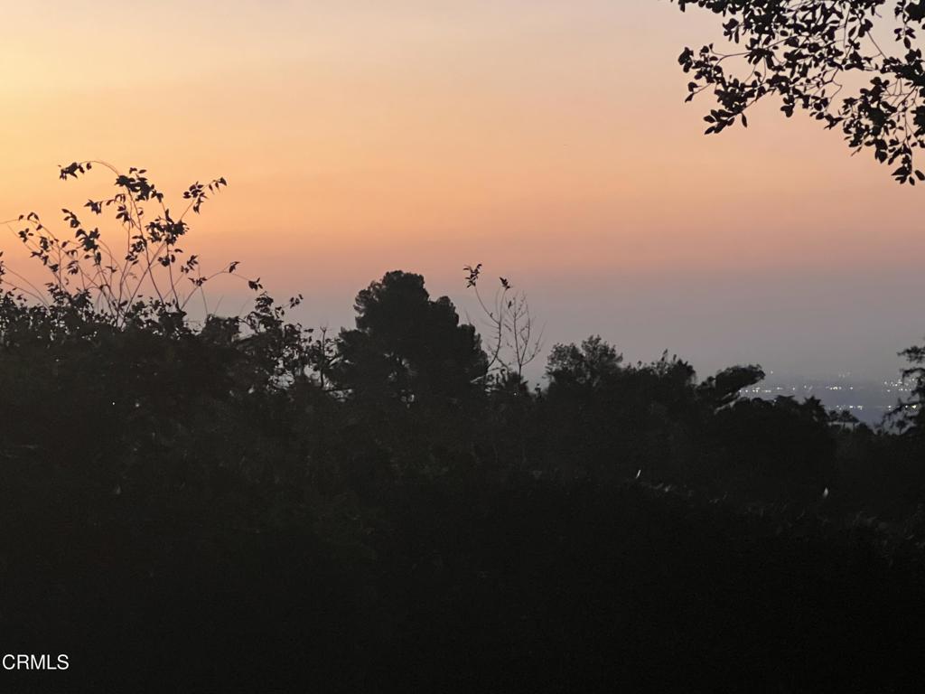 2880 Holliston Avenue