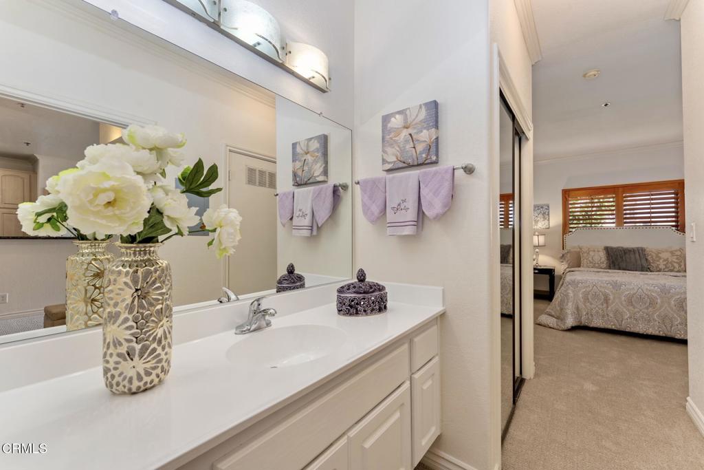 300 N El Molino Avenue 319