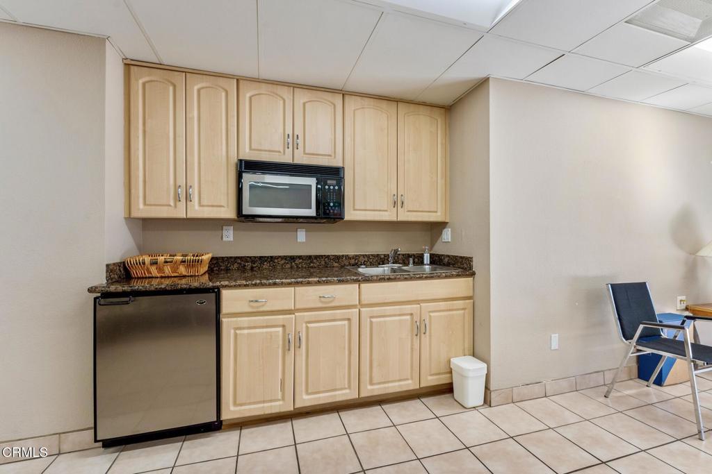 300 N El Molino Avenue 319