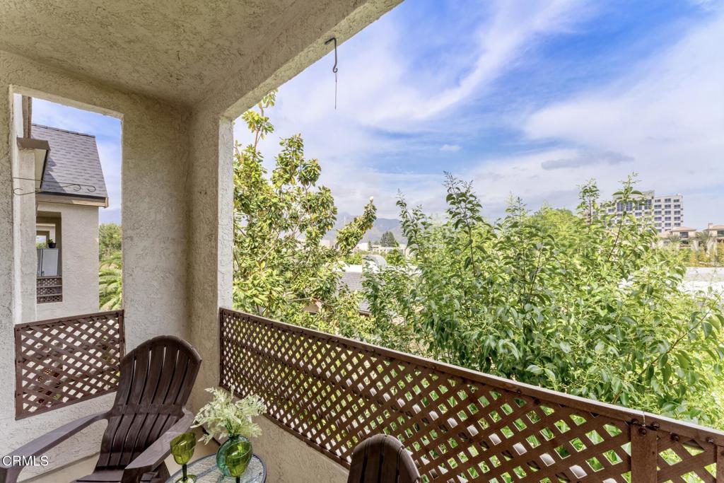 300 N El Molino Avenue 319