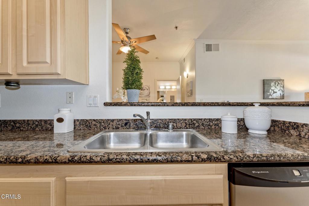 300 N El Molino Avenue 319