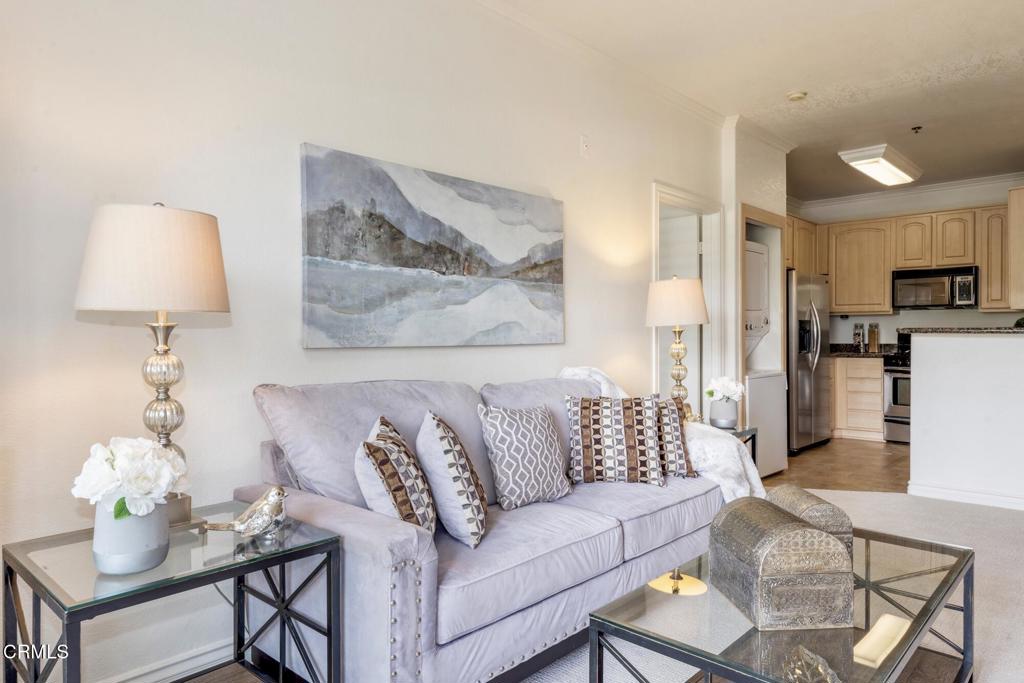 300 N El Molino Avenue 319