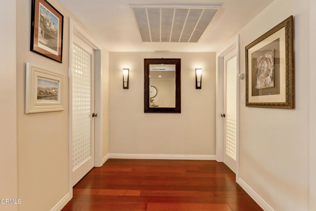 1299 Cordova Street 302