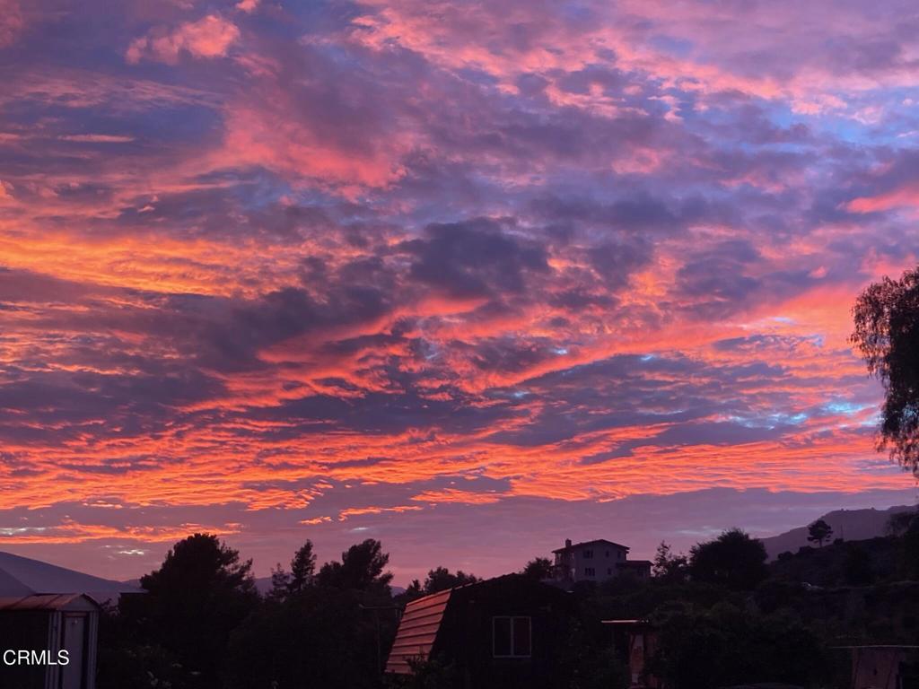 3689 Fair Oaks Avenue