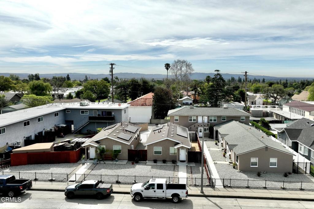 424 E Foothill Boulevard