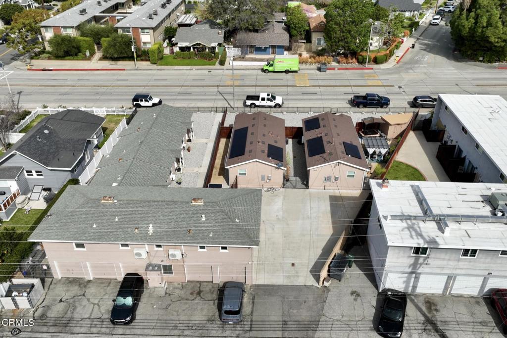 424 E Foothill Boulevard