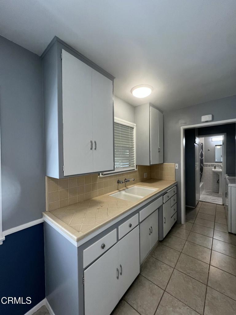 253 E Center Street