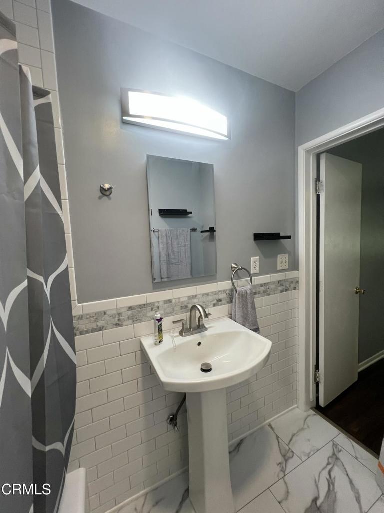 253 E Center Street