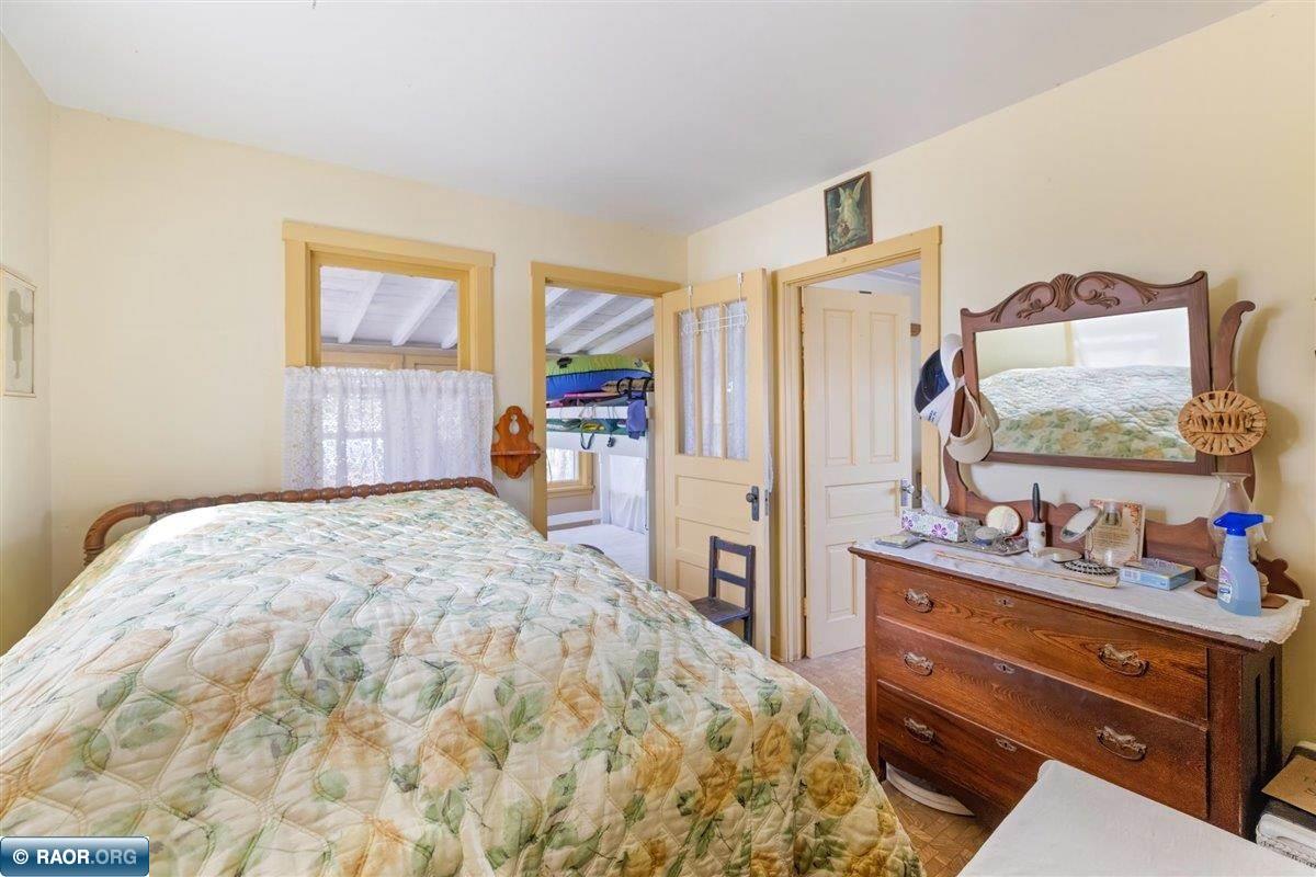 94200 Coughlan Island