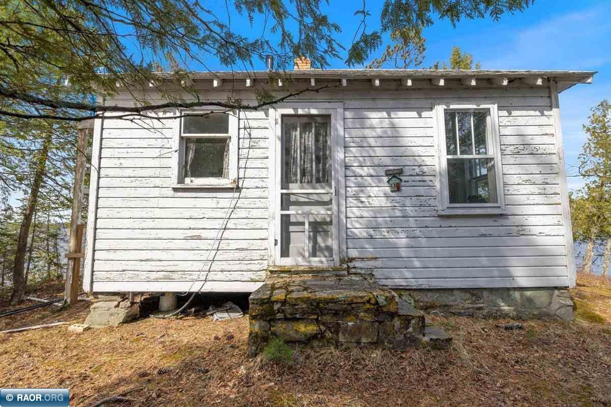 94200 Coughlan Island