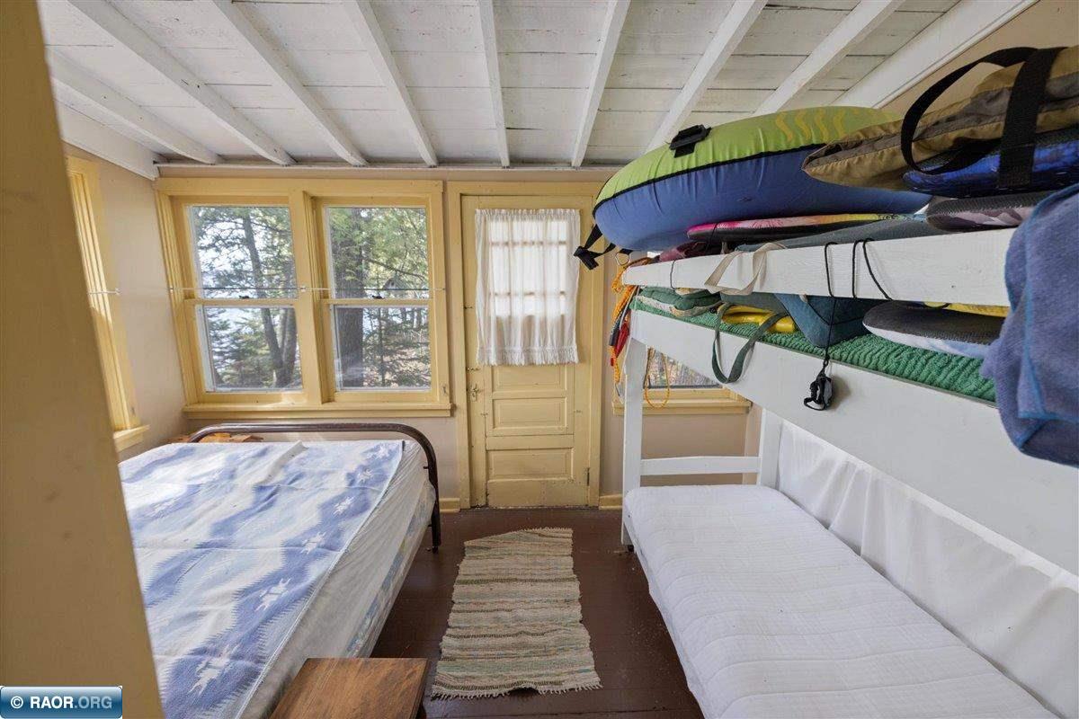 94200 Coughlan Island