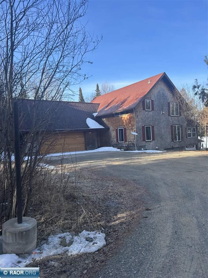 5855 Echo Point Road