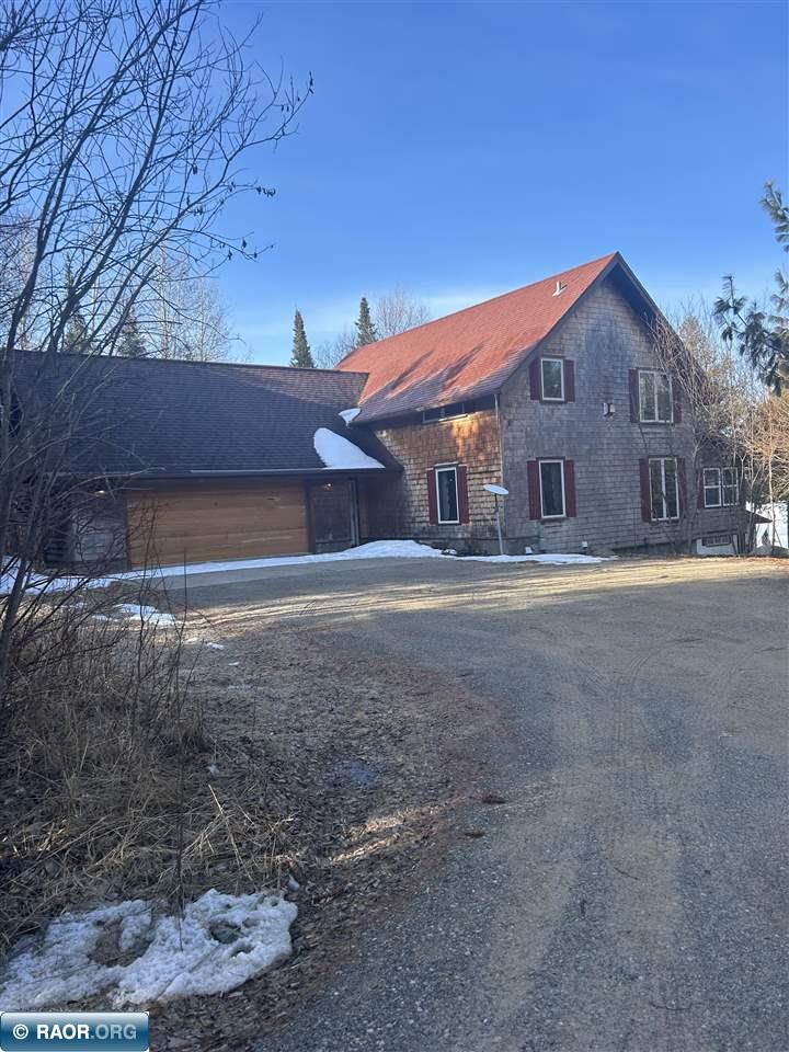 5855 Echo Point Road