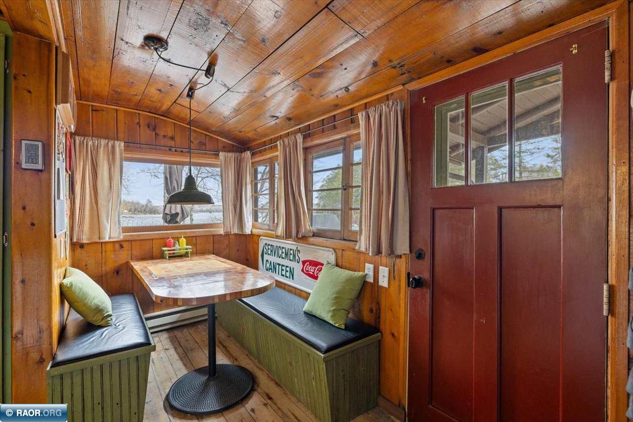 2528 Center Island Road