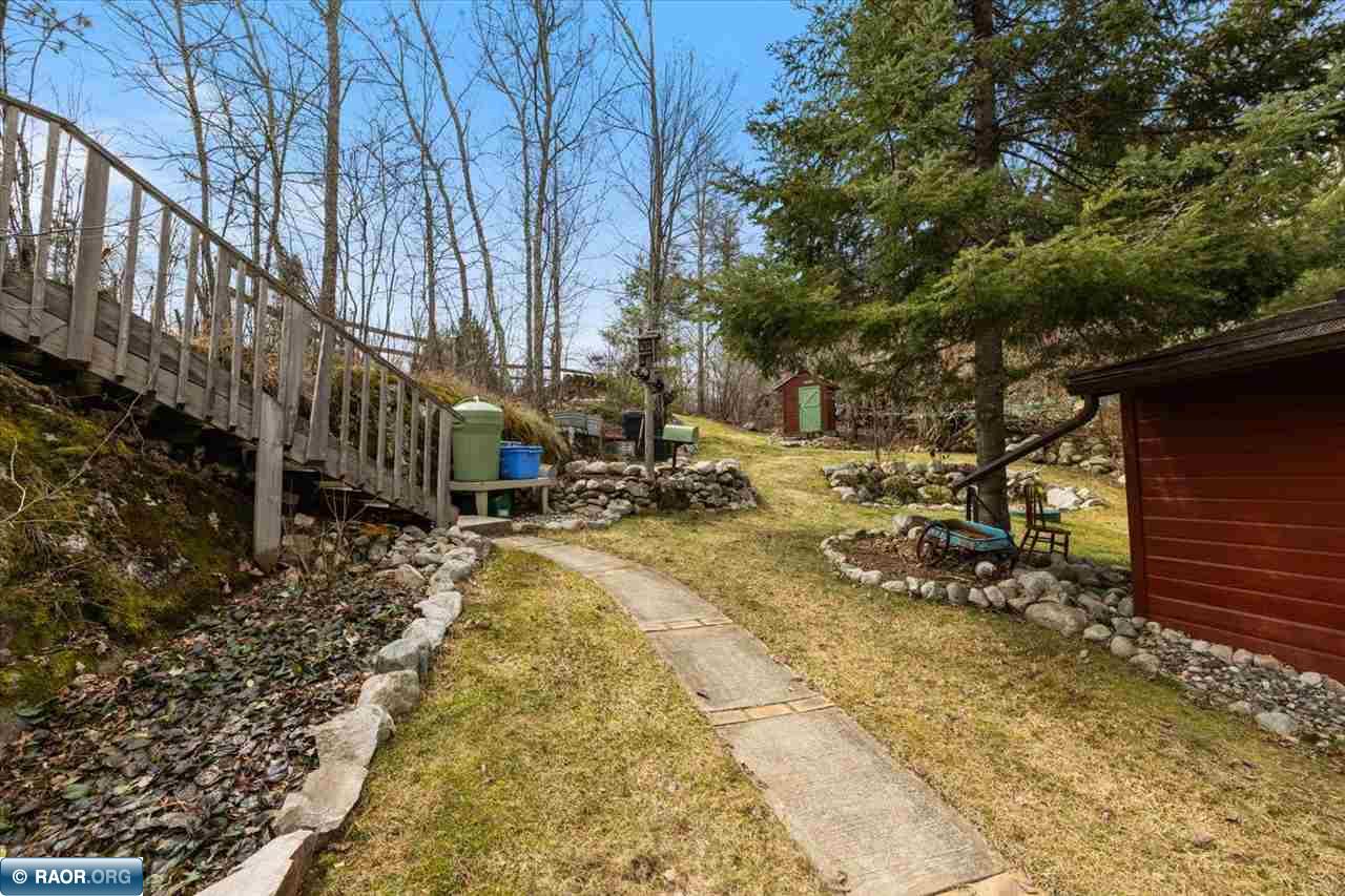 2528 Center Island Road